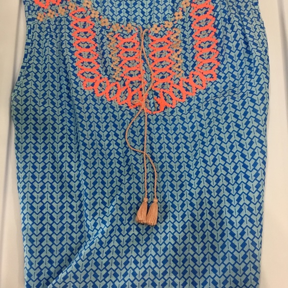 J Crew Embroidered tassel top in arrow print. - Picture 3 of 4